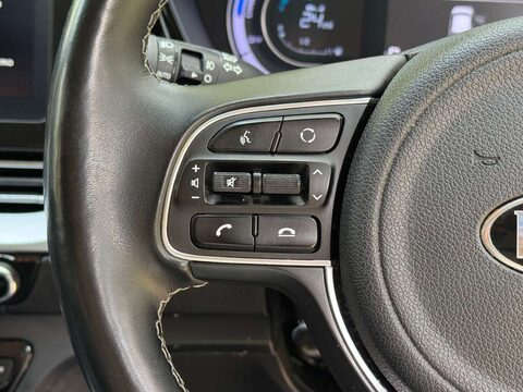 Kia Niro 1.6 Niro 3 HEV Semi-Auto 5dr 52