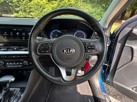 Kia Niro 1.6 Niro 3 HEV Semi-Auto 5dr 53
