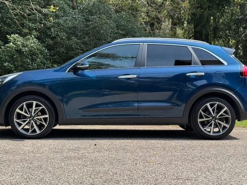 Kia Niro 1.6 Niro 3 HEV Semi-Auto 5dr 2