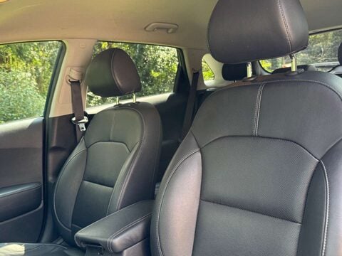 Kia Niro 1.6 Niro 3 HEV Semi-Auto 5dr 36