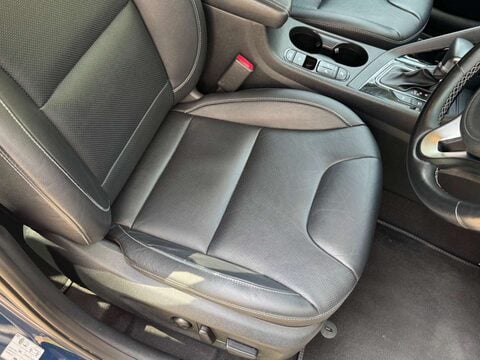Kia Niro 1.6 Niro 3 HEV Semi-Auto 5dr 42