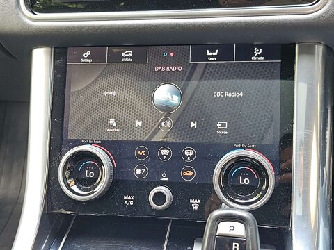 Land Rover Range Rover Sport 3.0 Range Rover Sport HSE Dynamic SDV6 Auto 4WD 5dr 38