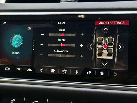 Land Rover Range Rover Sport 3.0 Range Rover Sport HSE Dynamic SDV6 Auto 4WD 5dr 53
