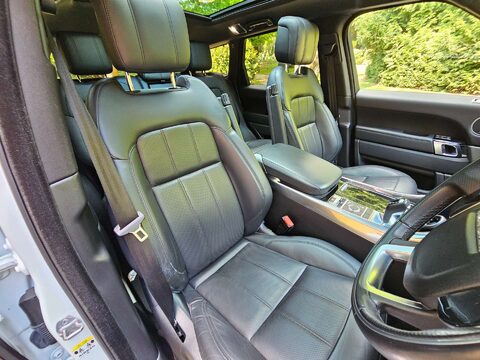 Land Rover Range Rover Sport 3.0 Range Rover Sport HSE Dynamic SDV6 Auto 4WD 5dr 58