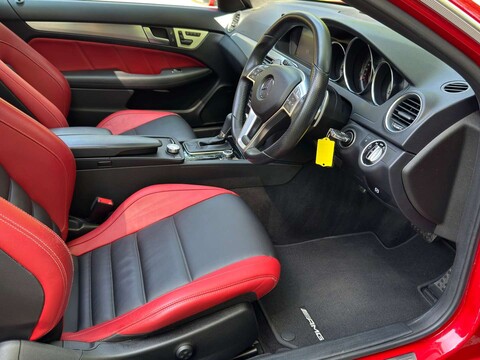 Mercedes-Benz C Class 6.2 C63 AMG Edition 125 Auto 2dr 15
