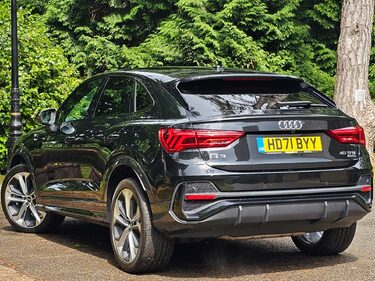 Audi Q3 2.0 Q3 Sportback 40 TFSI Black Edition Quattro Semi-Auto 4WD 5dr 2