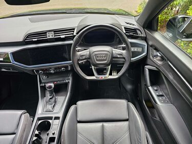 Audi Q3 2.0 Q3 Sportback 40 TFSI Black Edition Quattro Semi-Auto 4WD 5dr 3