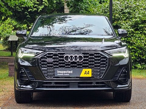 Audi Q3 2.0 Q3 Sportback 40 TFSI Black Edition Quattro Semi-Auto 4WD 5dr 19