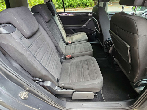 Volkswagen Touran 1.4 Touran SEL TSi BlueMotion Technology Semi-Auto 5dr 12