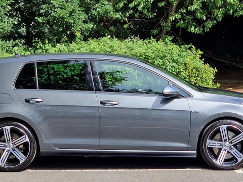 Volkswagen Golf 2.0 Golf R TSi 4Motion Semi-Auto 4WD 5dr 5