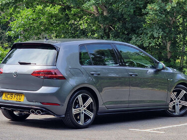 Volkswagen Golf 2.0 Golf R TSi 4Motion Semi-Auto 4WD 5dr 2