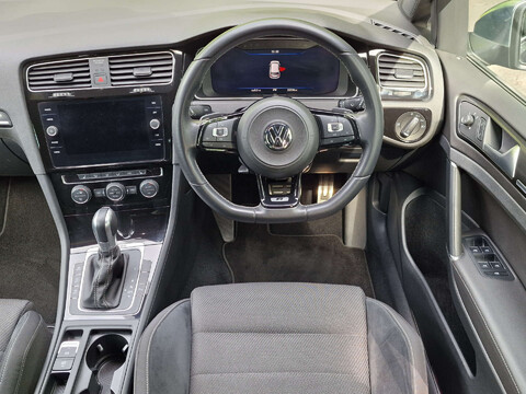 Volkswagen Golf 2.0 Golf R TSi 4Motion Semi-Auto 4WD 5dr 11