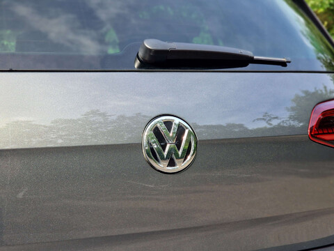 Volkswagen Golf 2.0 Golf R TSi 4Motion Semi-Auto 4WD 5dr 59