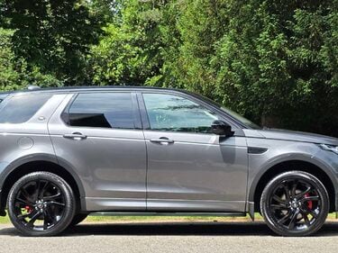 Land Rover Discovery Sport 2.0 Discovery Sport HSE Dynamic Luxury TD4 Auto 4WD 5dr 4