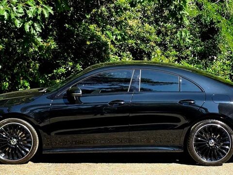 Mercedes-Benz CLA Class 2.0 CLA 220 AMG Line Premium + d A 4dr 28