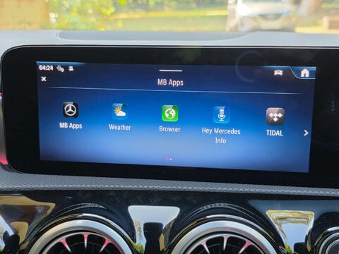 Mercedes-Benz CLA Class 2.0 CLA 220 AMG Line Premium + d A 4dr 50