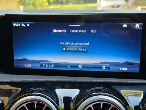 Mercedes-Benz CLA Class 2.0 CLA 220 AMG Line Premium + d A 4dr 51