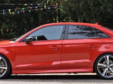 Audi RS3 2.5 TFSI Saloon 4dr Petrol S Tronic quattro Euro 6 (s/s) (400 ps) 1