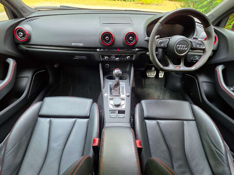 Audi RS3 2.5 TFSI Saloon 4dr Petrol S Tronic quattro Euro 6 (s/s) (400 ps) 9