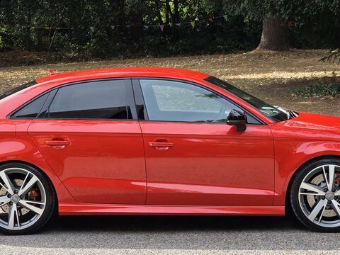 Audi RS3 2.5 TFSI Saloon 4dr Petrol S Tronic quattro Euro 6 (s/s) (400 ps) 30