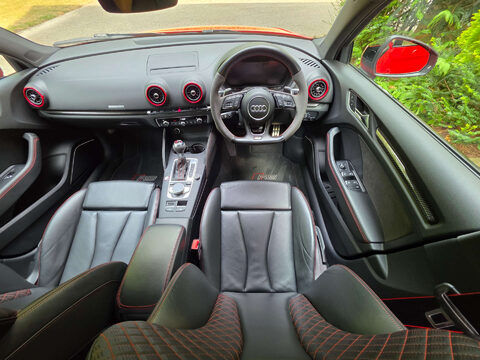 Audi RS3 2.5 TFSI Saloon 4dr Petrol S Tronic quattro Euro 6 (s/s) (400 ps) 32