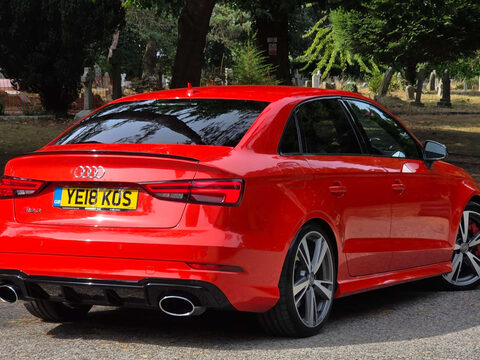 Audi RS3 2.5 TFSI Saloon 4dr Petrol S Tronic quattro Euro 6 (s/s) (400 ps) 7