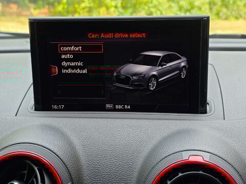 Audi RS3 2.5 TFSI Saloon 4dr Petrol S Tronic quattro Euro 6 (s/s) (400 ps) 58