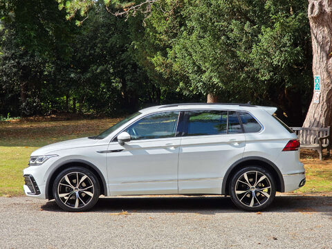 Volkswagen Tiguan 1.5 Tiguan R-Line TSi Semi-Auto 5dr 6