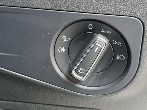 Volkswagen Tiguan 1.5 Tiguan R-Line TSi Semi-Auto 5dr 50