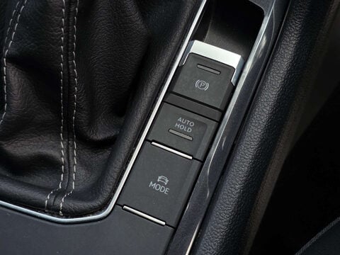 Volkswagen Tiguan 1.5 Tiguan R-Line TSi Semi-Auto 5dr 43