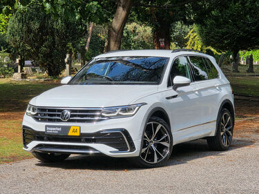 Volkswagen Tiguan 1.5 Tiguan R-Line TSi Semi-Auto 5dr 1