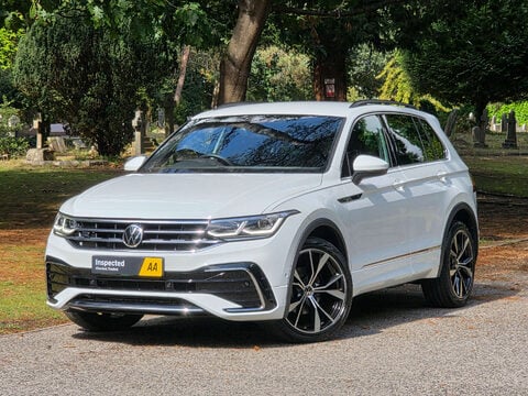 Volkswagen Tiguan 1.5 Tiguan R-Line TSi Semi-Auto 5dr 3