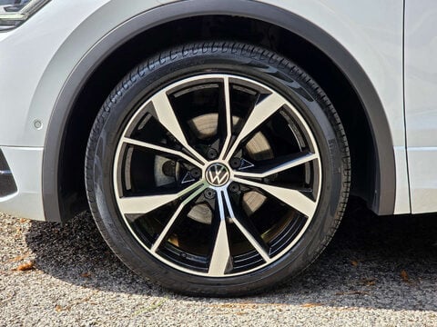 Volkswagen Tiguan 1.5 Tiguan R-Line TSi Semi-Auto 5dr 9