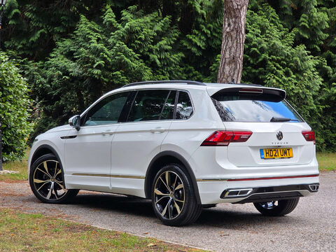 Volkswagen Tiguan 1.5 Tiguan R-Line TSi Semi-Auto 5dr 7