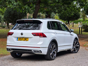 Volkswagen Tiguan 1.5 Tiguan R-Line TSi Semi-Auto 5dr 3