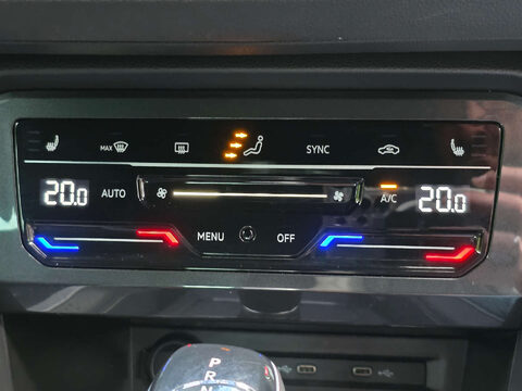 Volkswagen Tiguan 1.5 Tiguan R-Line TSi Semi-Auto 5dr 27