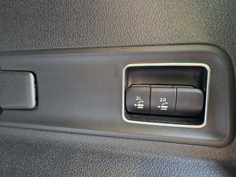 Mercedes-Benz GLE 2.9 GLE 400 AMG Line Premium D 4Matic Auto 4WD 5dr 35