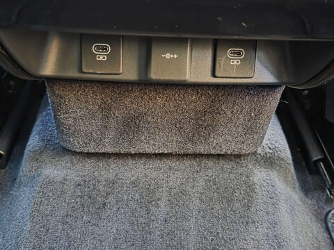 Land Rover Range Rover Sport 3.0 D350 MHEV First Edition SUV 5dr Diesel Auto 4WD Euro 6 (s/s) (350 ps) 44