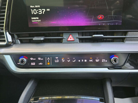 Kia Sportage 1.6 Sportage 4 PHEV 4x4 Auto 4WD 5dr 31