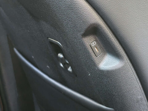 Kia Sportage 1.6 Sportage 4 PHEV 4x4 Auto 4WD 5dr 38