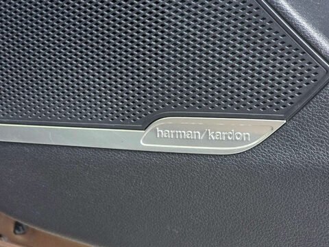 Kia Sportage 1.6 Sportage 4 PHEV 4x4 Auto 4WD 5dr 18