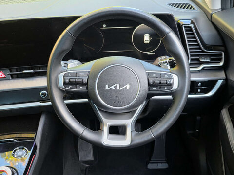 Kia Sportage 1.6 Sportage 4 PHEV 4x4 Auto 4WD 5dr 15