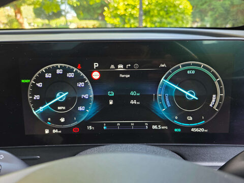 Kia Sportage 1.6 Sportage 4 PHEV 4x4 Auto 4WD 5dr 23