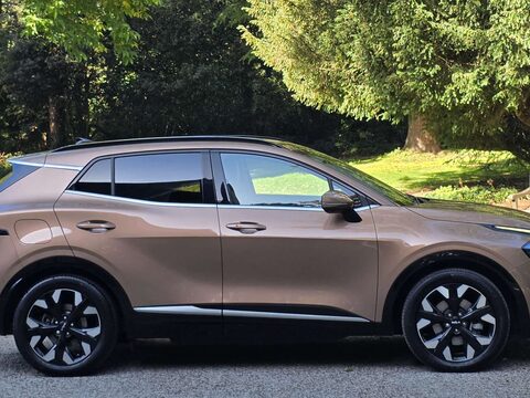 Kia Sportage 1.6 Sportage 4 PHEV 4x4 Auto 4WD 5dr 54