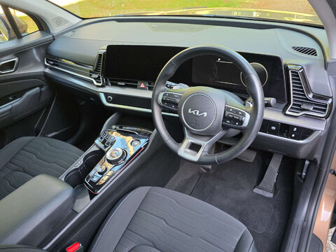 Kia Sportage 1.6 Sportage 4 PHEV 4x4 Auto 4WD 5dr 11