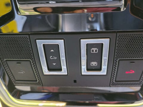 Land Rover Range Rover Sport 5.0 Range Rover Sport SVR V8 Auto 4WD 5dr 57