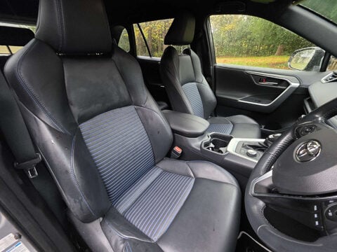 Toyota Rav4 2.5 RAV4 Dynamic HEV CVT 4WD 5dr 12