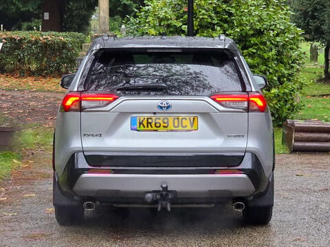 Toyota Rav4 2.5 RAV4 Dynamic HEV CVT 4WD 5dr 18