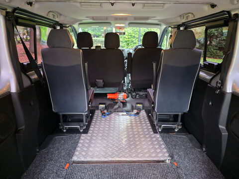 Vauxhall Vivaro 1.6 Vivaro Combi CDTi S/S 5dr 7