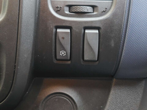 Vauxhall Vivaro 1.6 Vivaro Combi CDTi S/S 5dr 25